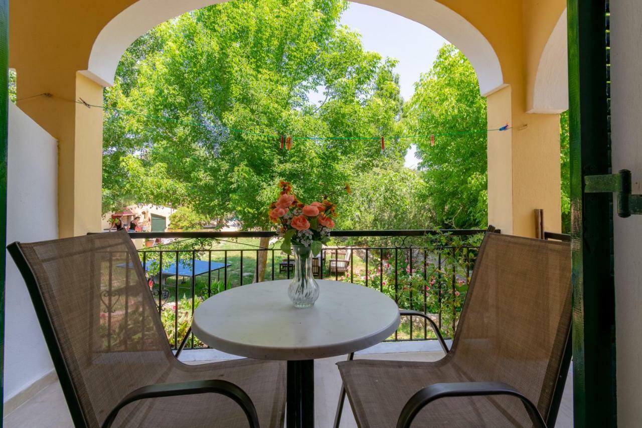 Villa Litsa エルモネス エクステリア 写真